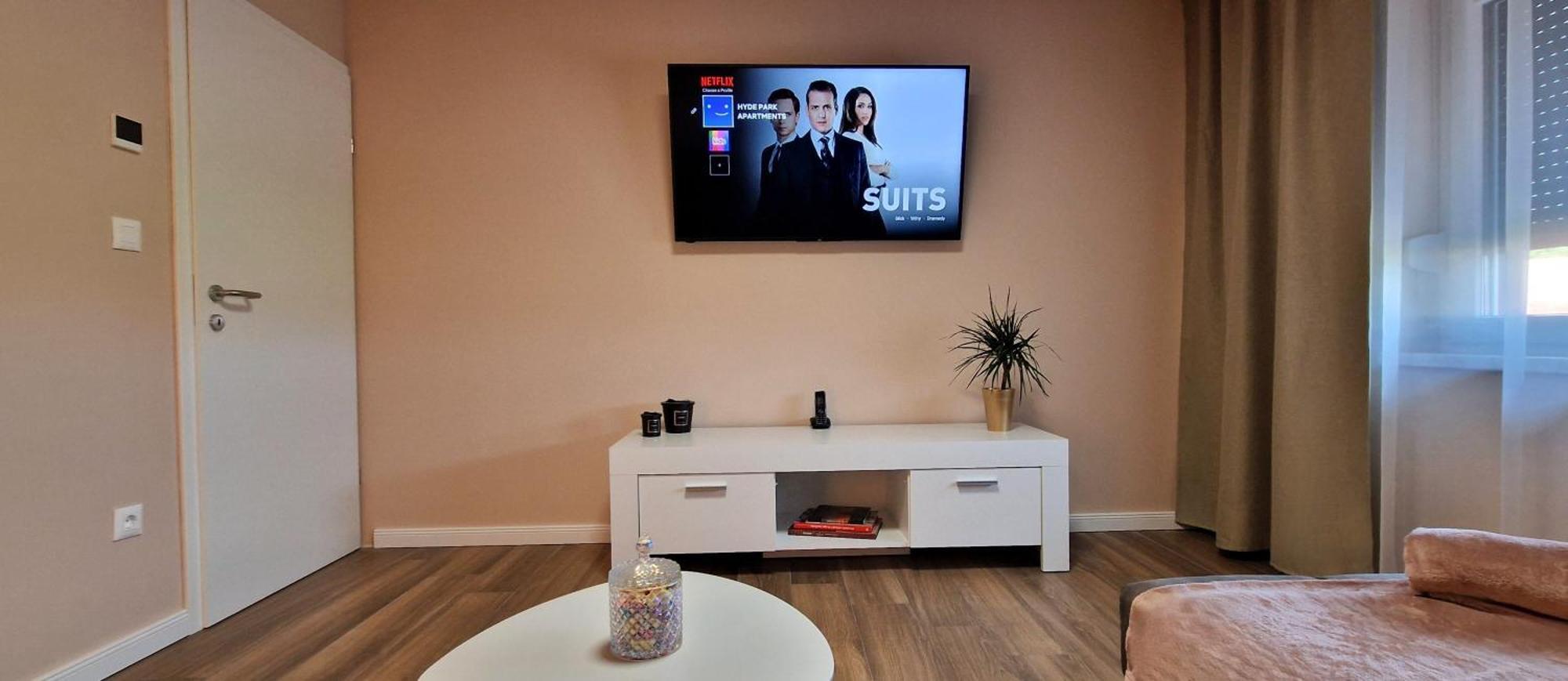 Hyde Park Apartments Cakovec Bagian luar foto