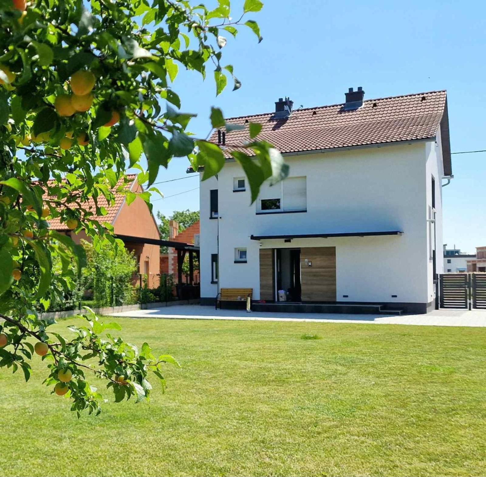 Hyde Park Apartments Cakovec Bagian luar foto